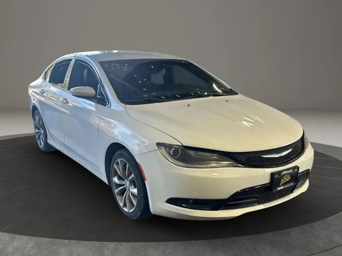 2015 Chrysler 200 S