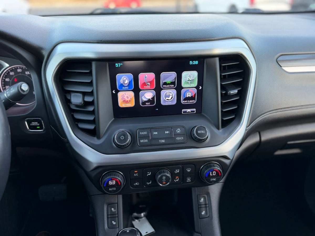 Photo 26 of this GMC Acadia
