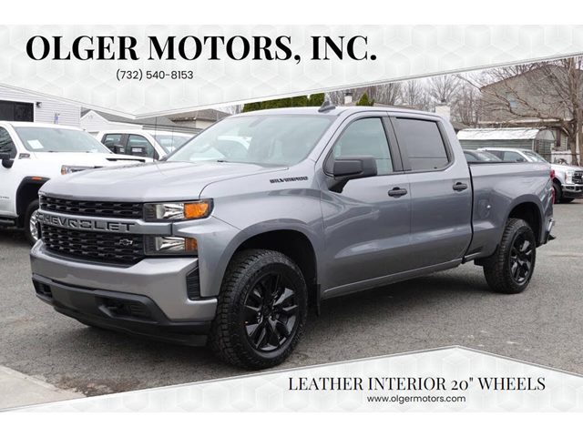 Gray (Satin Steel Metallic) 2021 Chevrolet Silverado 1500 Custom Crew Cab 4WD Pickup Truck Four-Wheel Drive 6-Speed Automatic