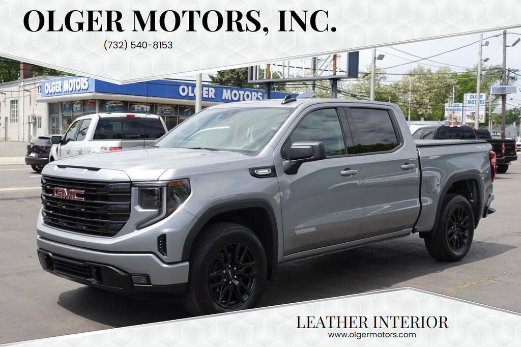 Sterling Metallic 2024 GMC Sierra 1500 Elevation Standard Crew Cab 4WD Pickup Truck Four-Wheel Drive 8-Speed Automatic