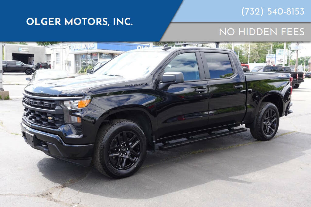 Black 2023 Chevrolet Silverado 1500 Custom Crew Cab 4WD Pickup Truck Four-Wheel Drive 8-Speed Automatic