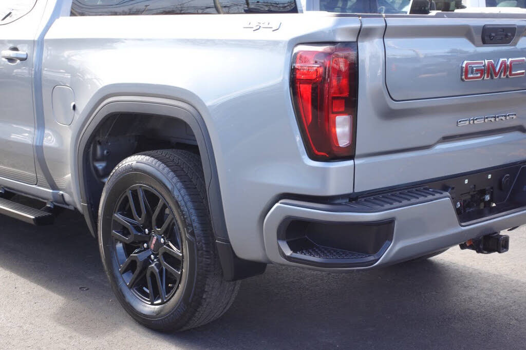 Photo 10 of this GMC Sierra 1500