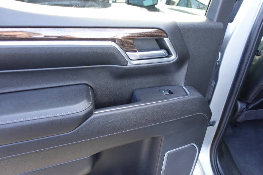 Photo 21 of this GMC Sierra 1500