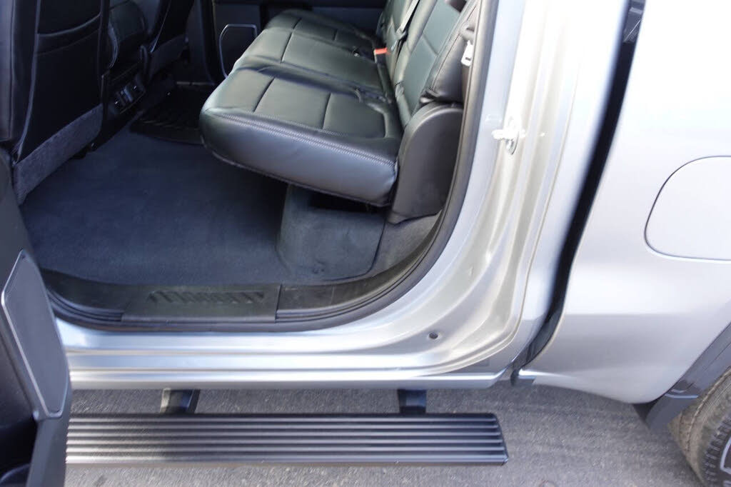 Photo 22 of this GMC Sierra 1500