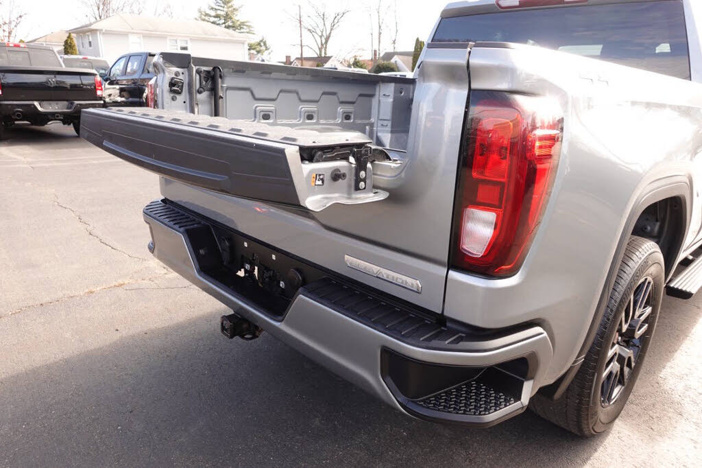 Photo 26 of this GMC Sierra 1500