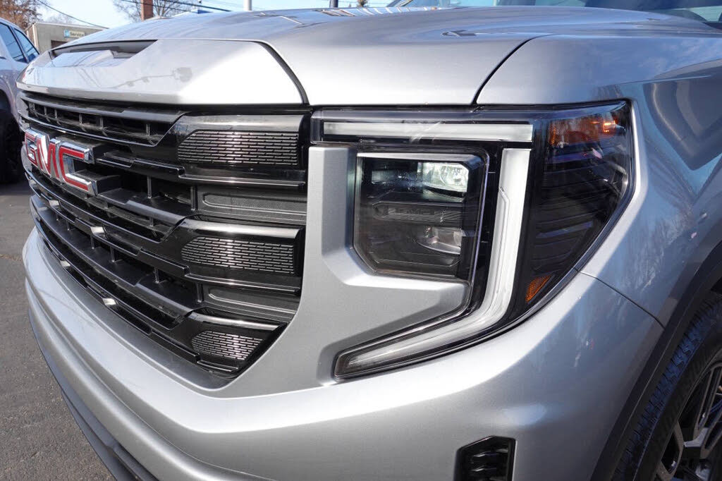 Photo 59 of this GMC Sierra 1500