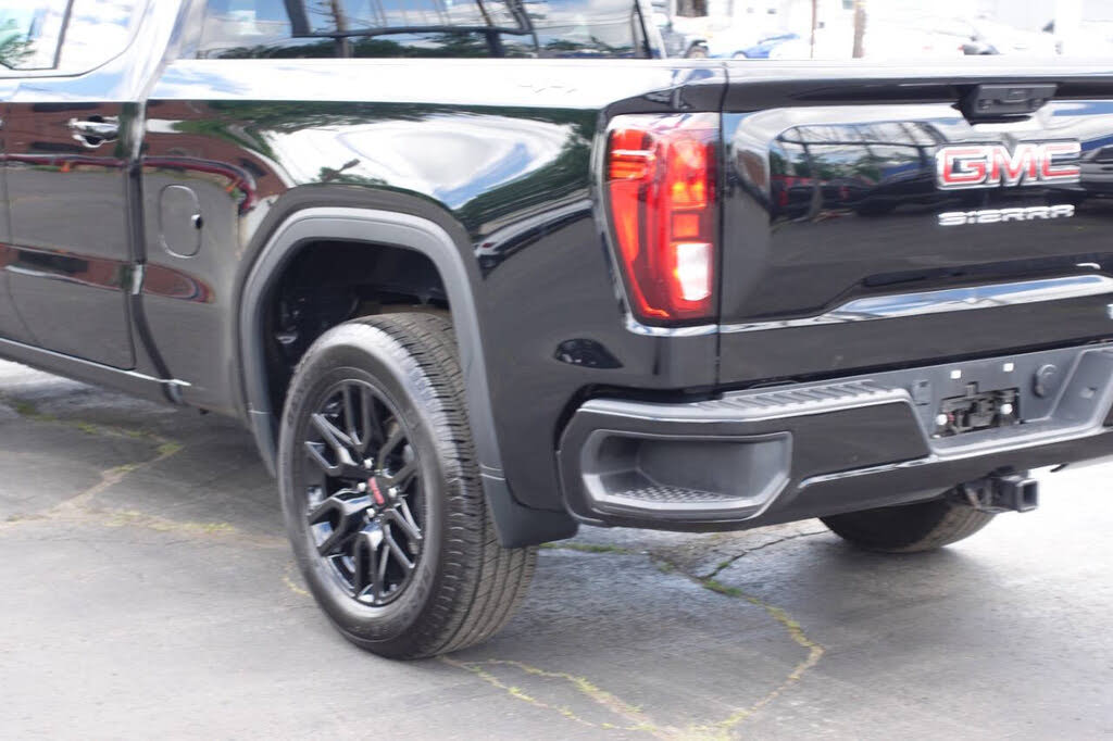 Photo 10 of this GMC Sierra 1500