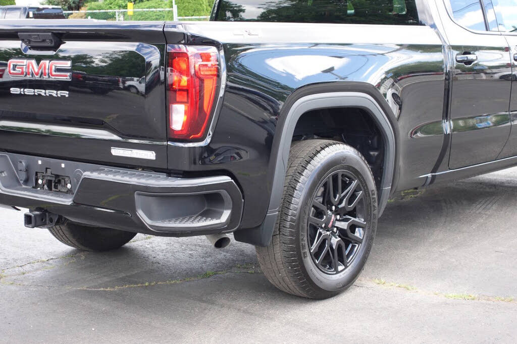 Photo 11 of this GMC Sierra 1500