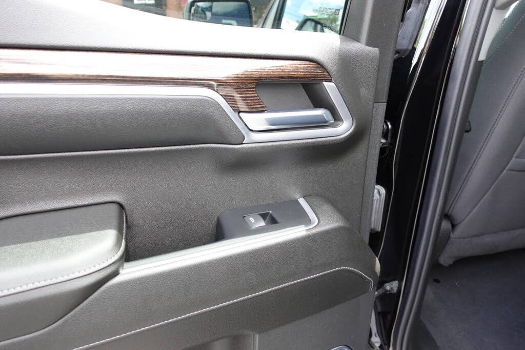 Photo 22 of this GMC Sierra 1500