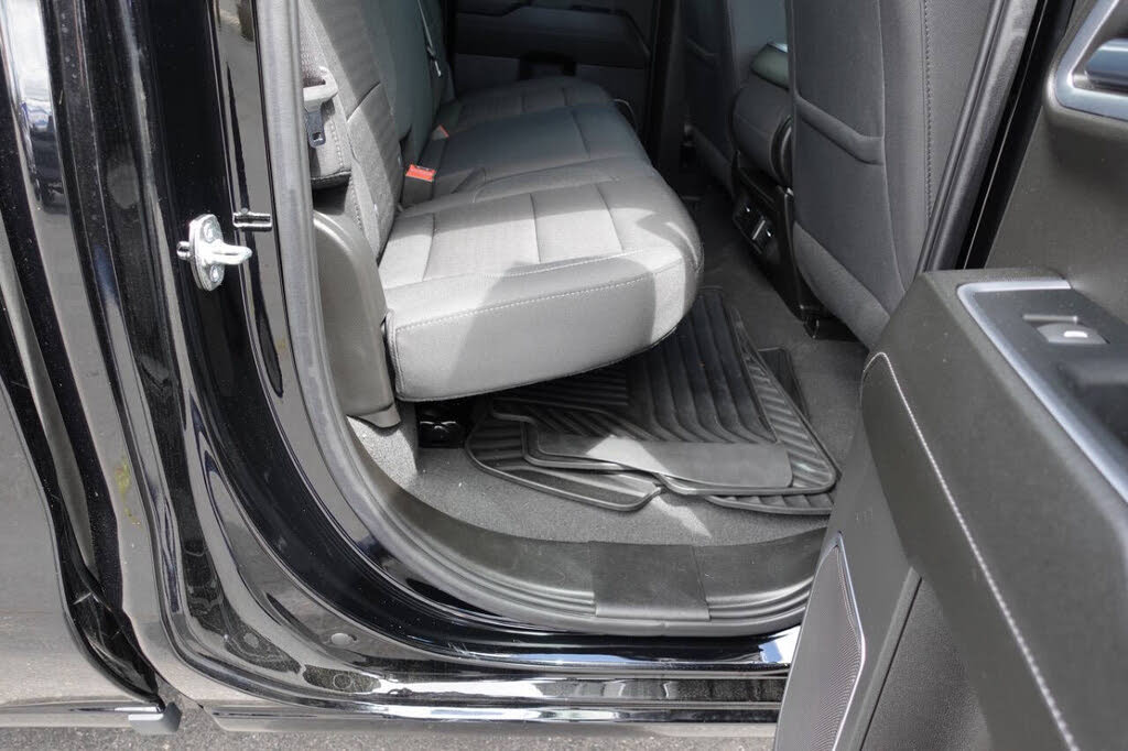 Photo 27 of this GMC Sierra 1500