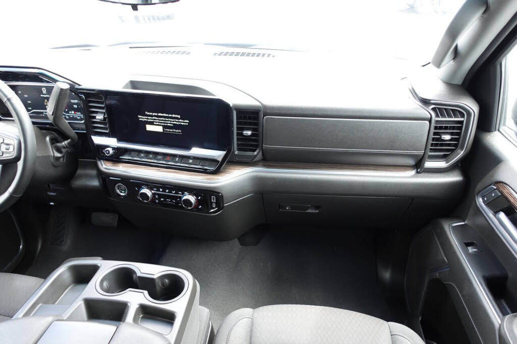 Photo 36 of this GMC Sierra 1500