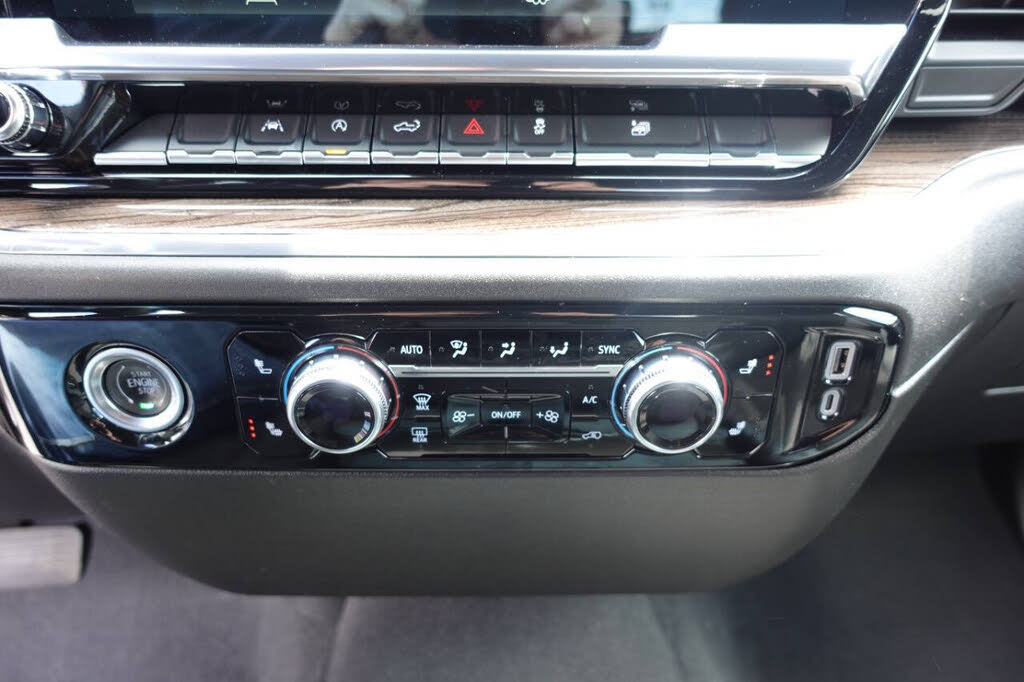 Photo 41 of this GMC Sierra 1500