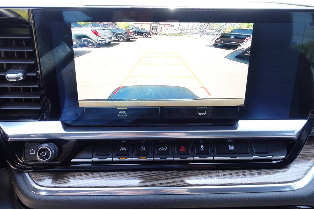 Photo 43 of this Chevrolet Silverado 1500