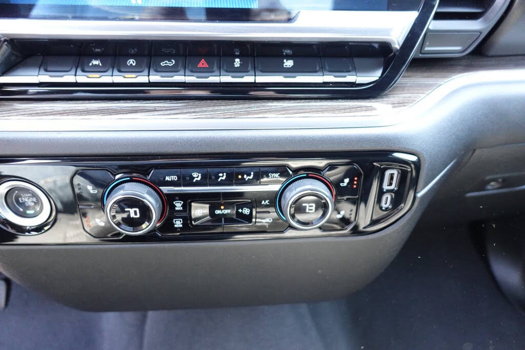 Photo 44 of this Chevrolet Silverado 1500