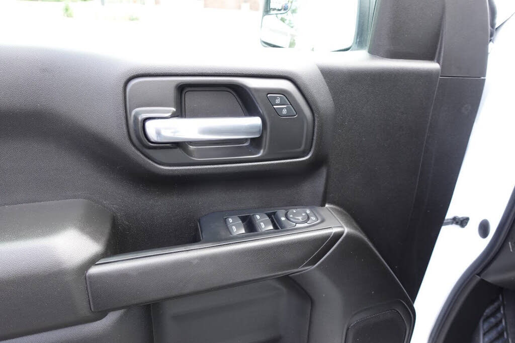 Photo 16 of this GMC Sierra 1500