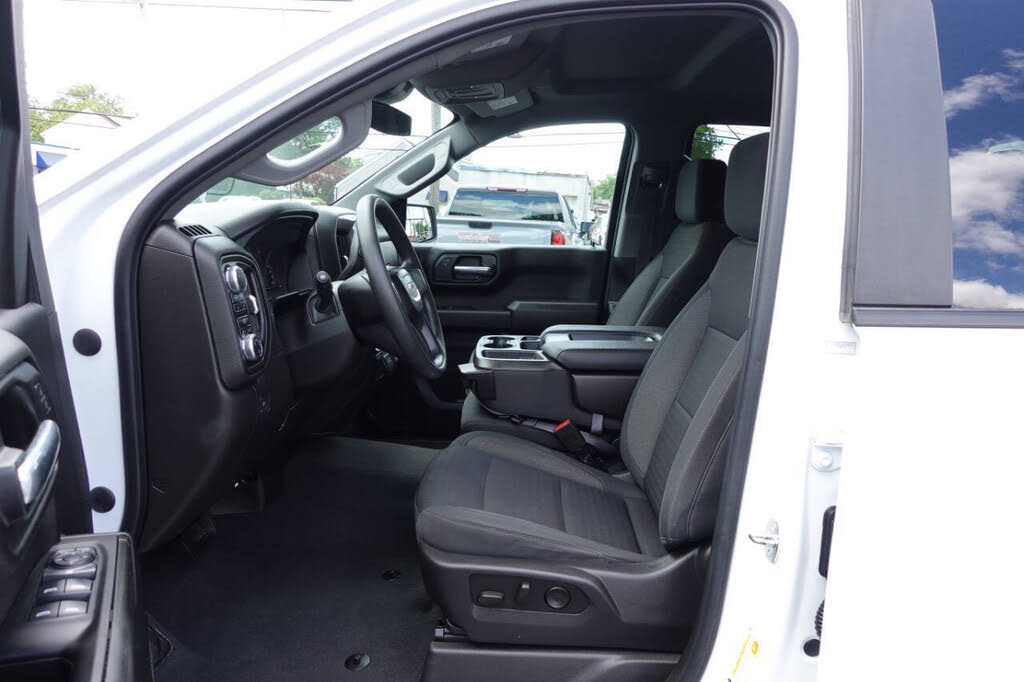 Photo 18 of this GMC Sierra 1500