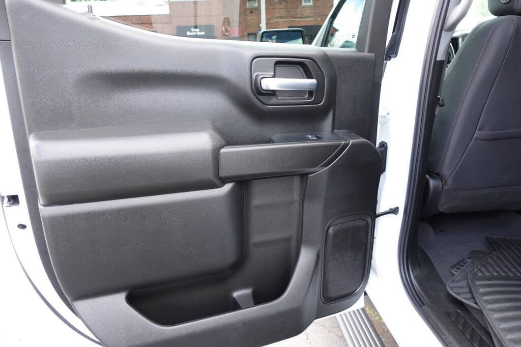 Photo 21 of this GMC Sierra 1500