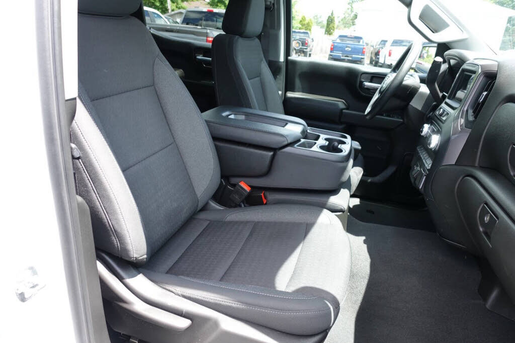Photo 36 of this GMC Sierra 1500