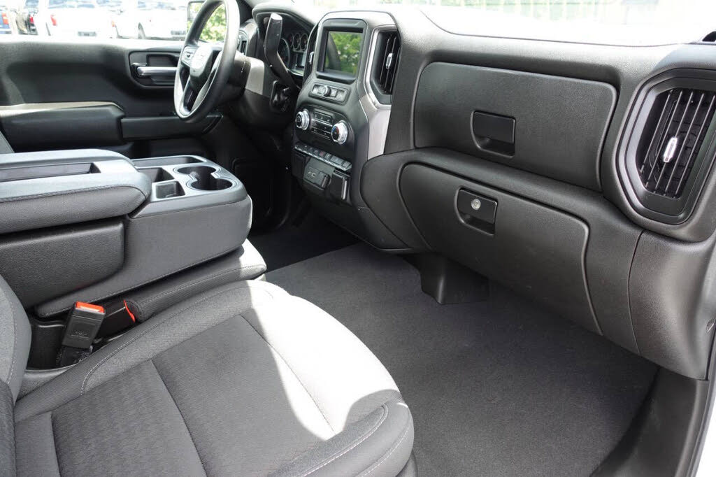Photo 37 of this GMC Sierra 1500