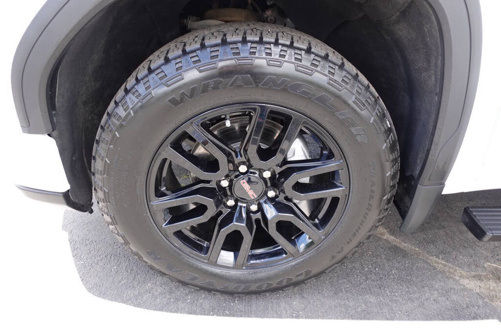 Photo 53 of this GMC Sierra 1500
