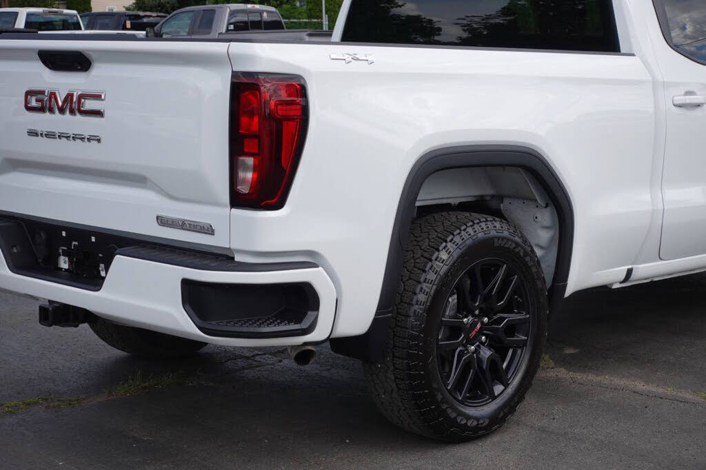Photo 11 of this GMC Sierra 1500