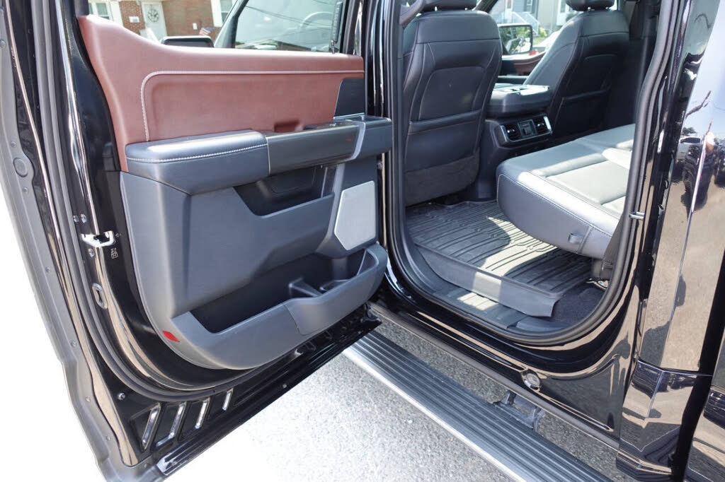 2023 Ford F-150 Lariat - Photo 24