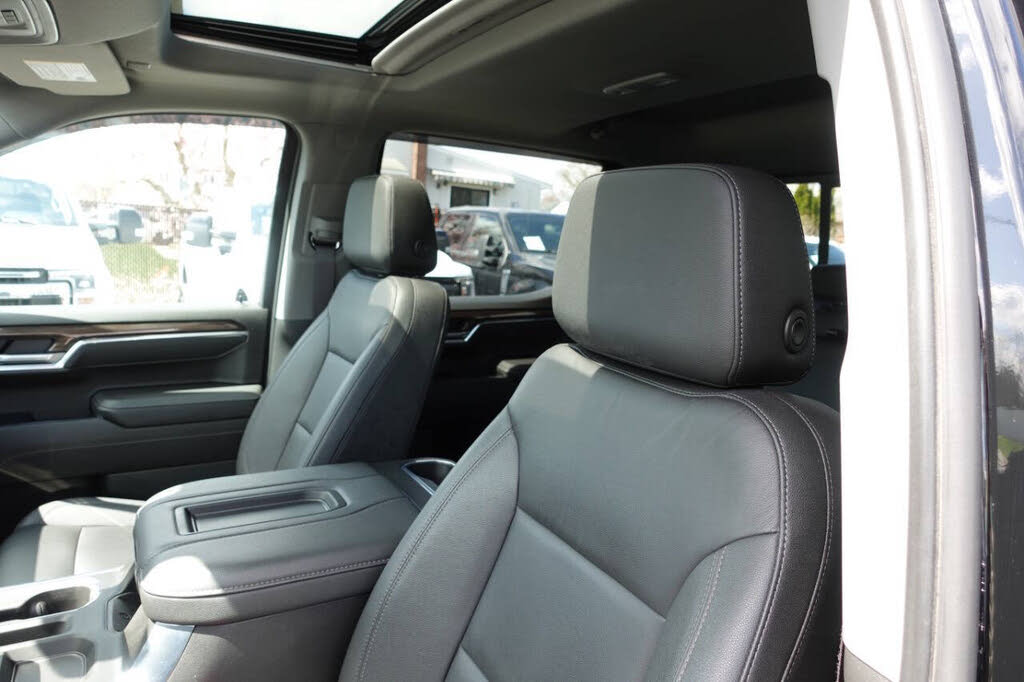 2022 Chevrolet Silverado 1500 LT Trail Boss - Photo 22