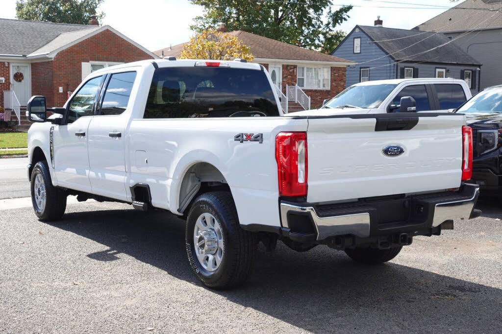2023 Ford F-250 Super Duty XLT - Photo 3