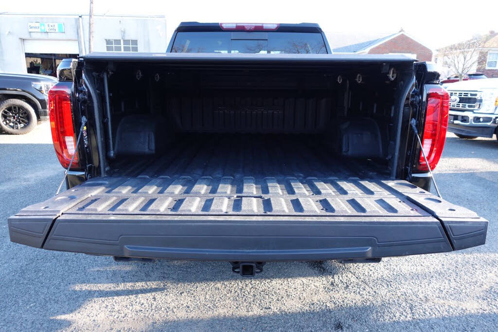 Photo 26 of this GMC Sierra 1500