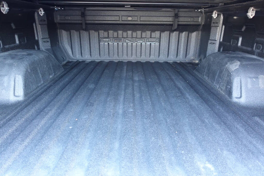 Photo 27 of this GMC Sierra 1500