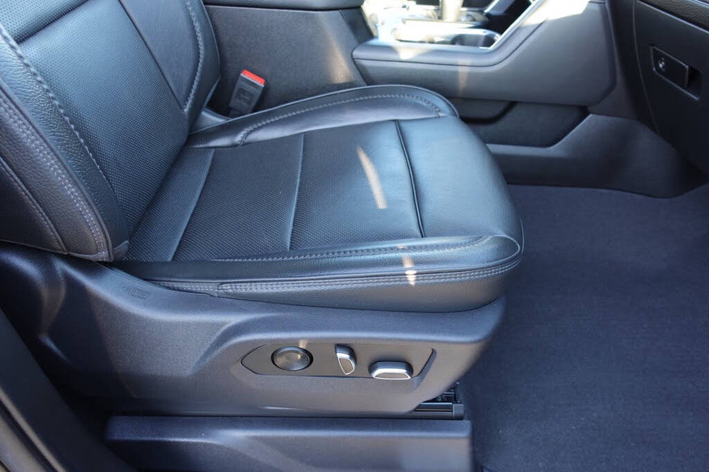 Photo 37 of this GMC Sierra 1500