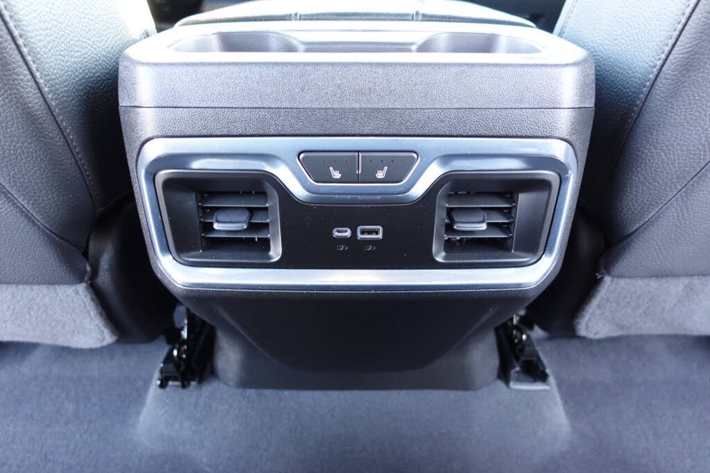 Photo 41 of this GMC Sierra 1500