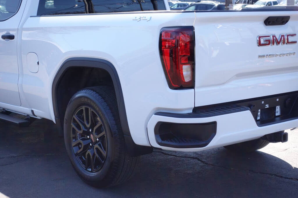 Photo 12 of this GMC Sierra 1500