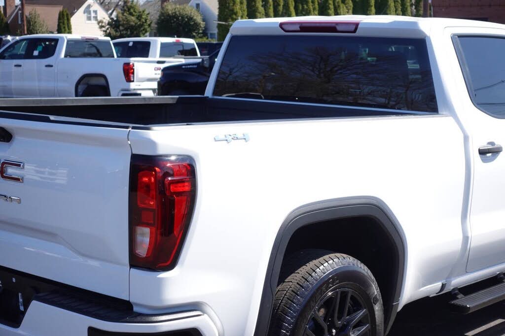 Photo 14 of this GMC Sierra 1500