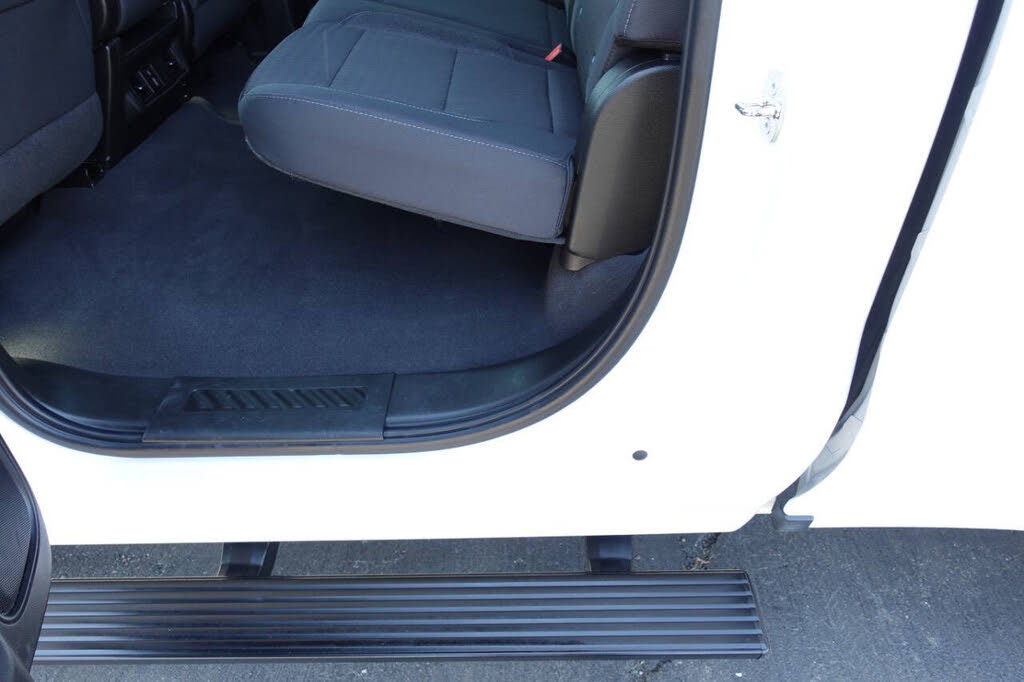 Photo 25 of this GMC Sierra 1500