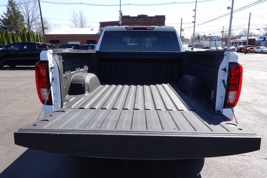 Photo 28 of this GMC Sierra 1500