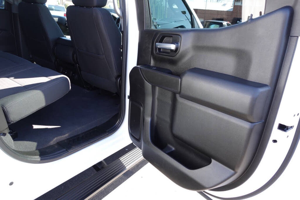 Photo 31 of this GMC Sierra 1500