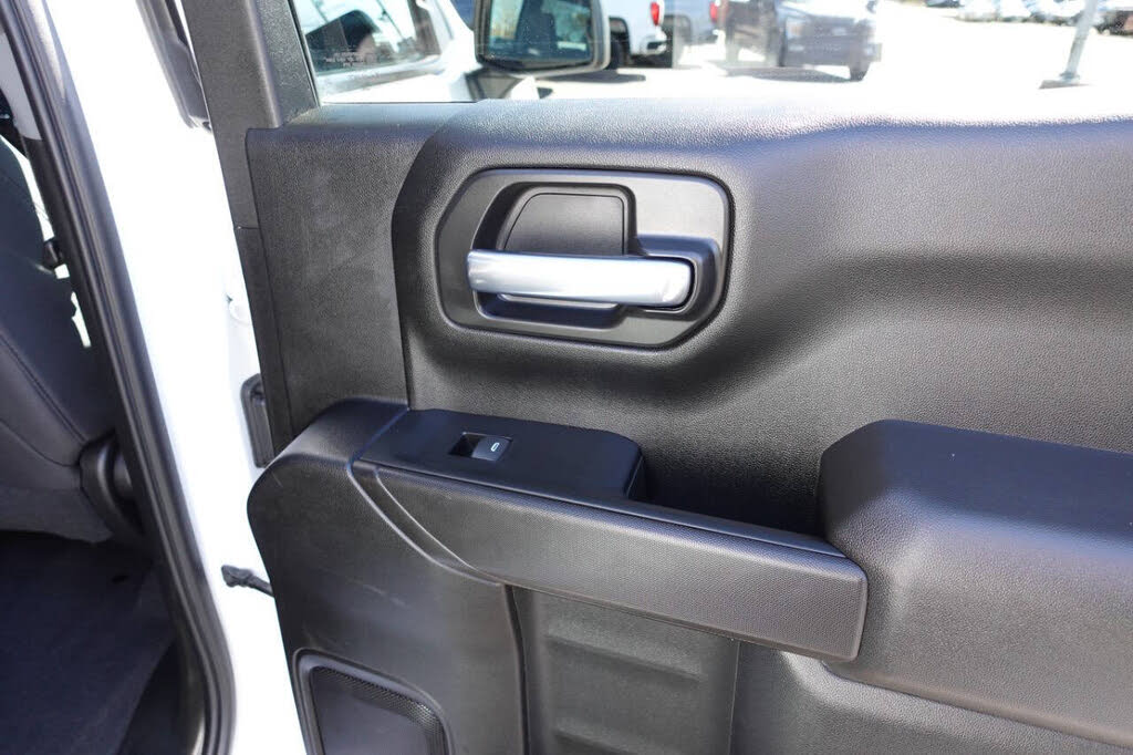 Photo 32 of this GMC Sierra 1500