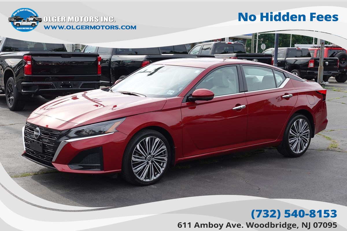 Red (Scarlet Ember) 2024 Nissan Altima Sedan All-Wheel Drive Automatic