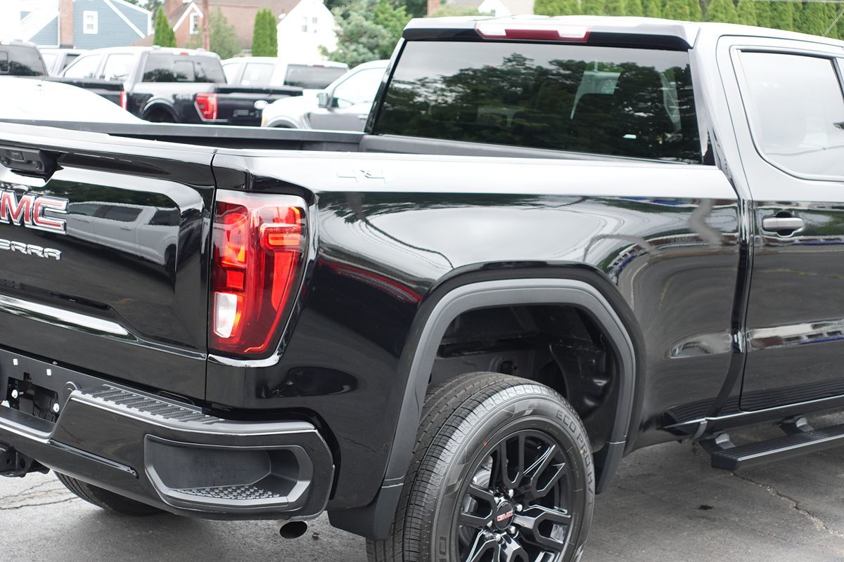 Photo 11 of this GMC Sierra 1500