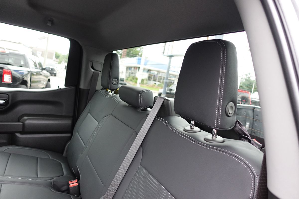 Photo 23 of this GMC Sierra 1500