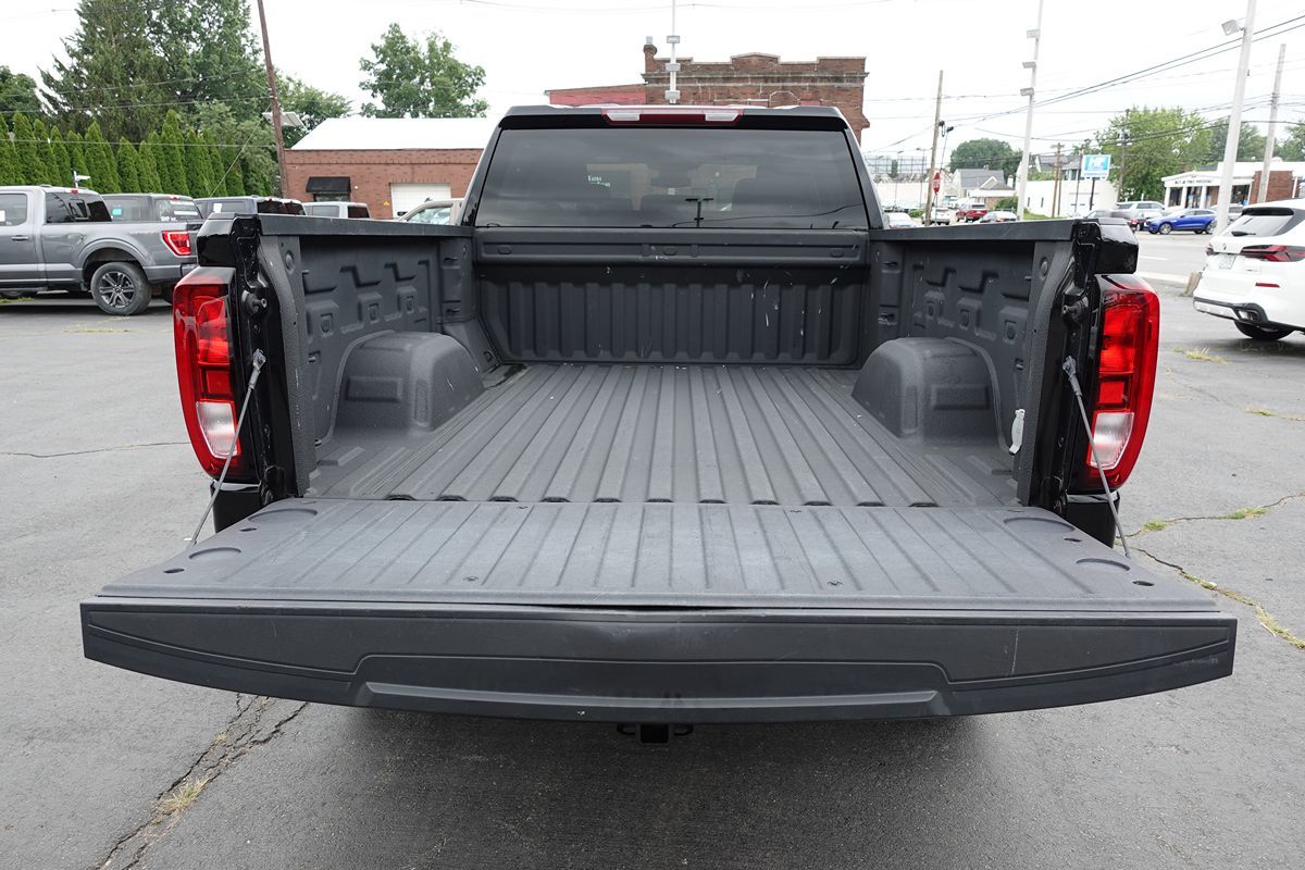Photo 24 of this GMC Sierra 1500