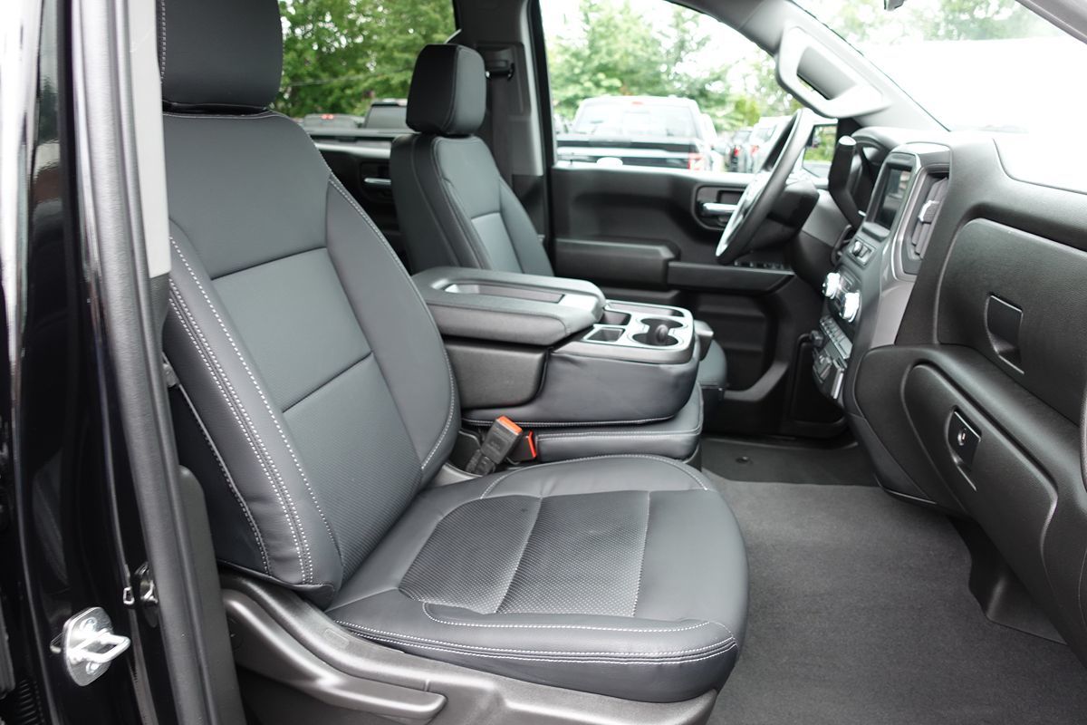 Photo 35 of this GMC Sierra 1500