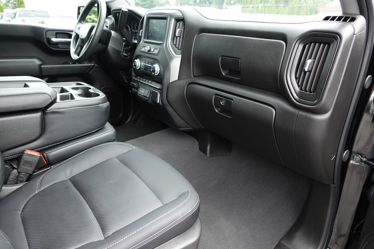 Photo 36 of this GMC Sierra 1500