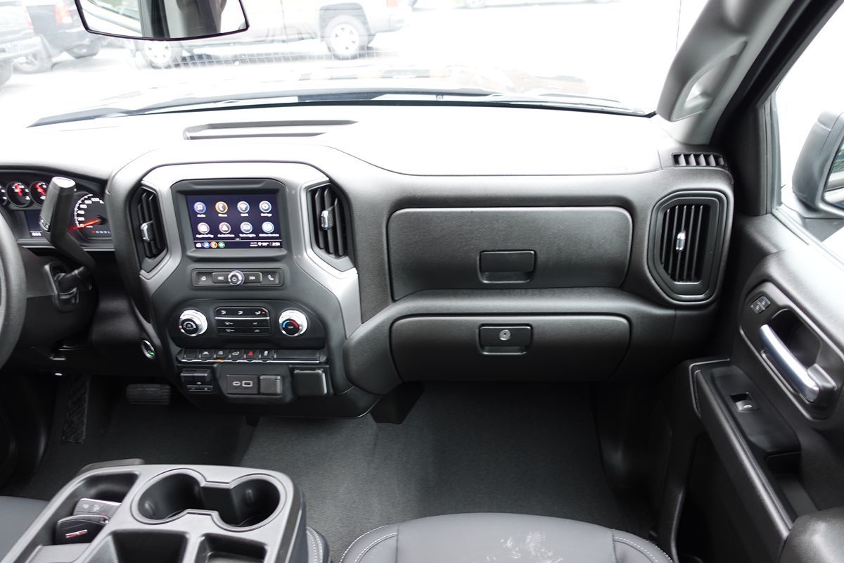 Photo 40 of this GMC Sierra 1500