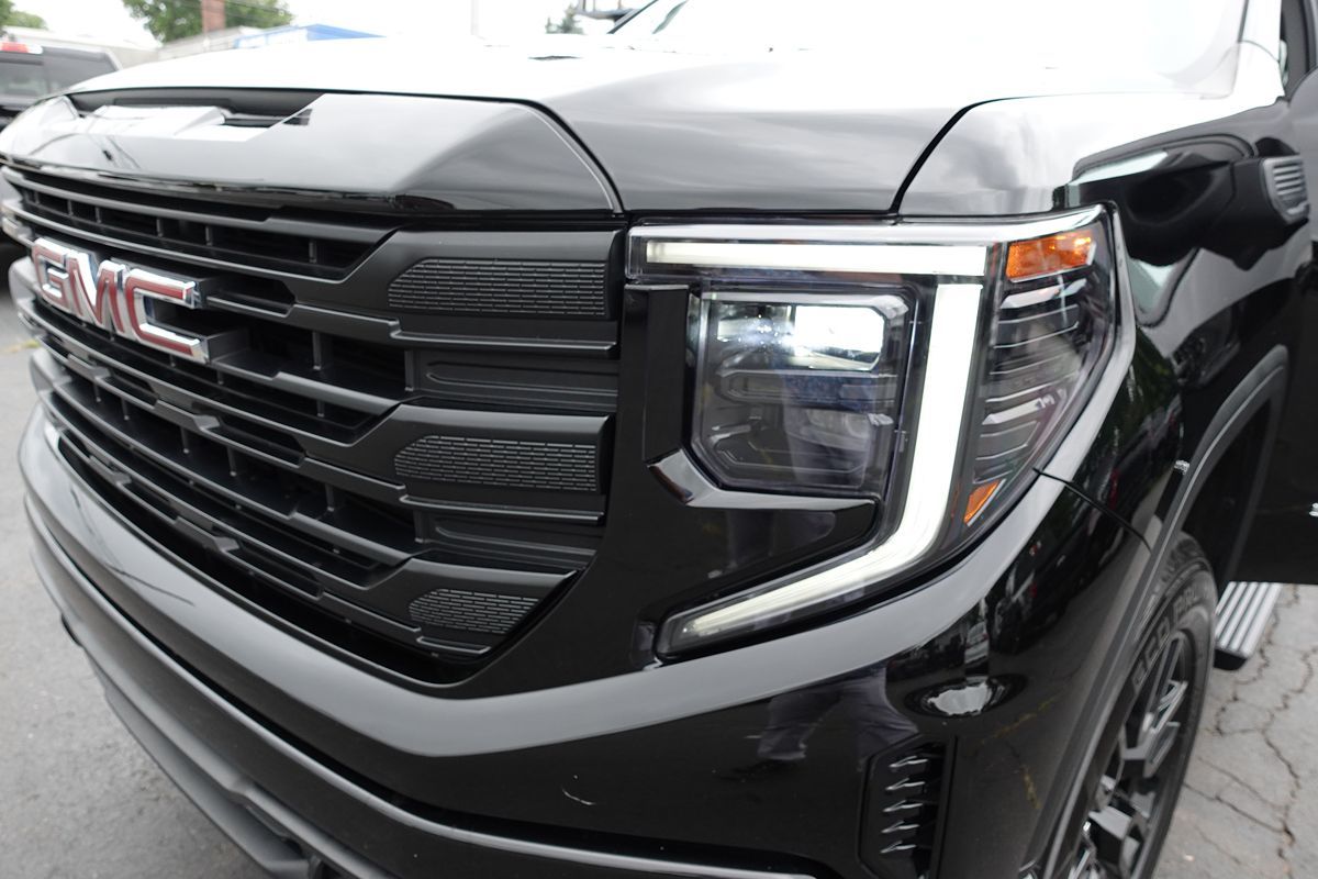 Photo 59 of this GMC Sierra 1500