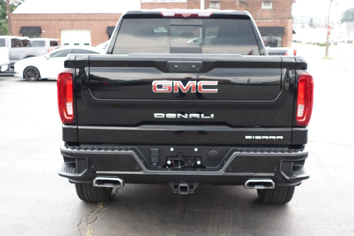 Photo 10 of this GMC Sierra 1500
