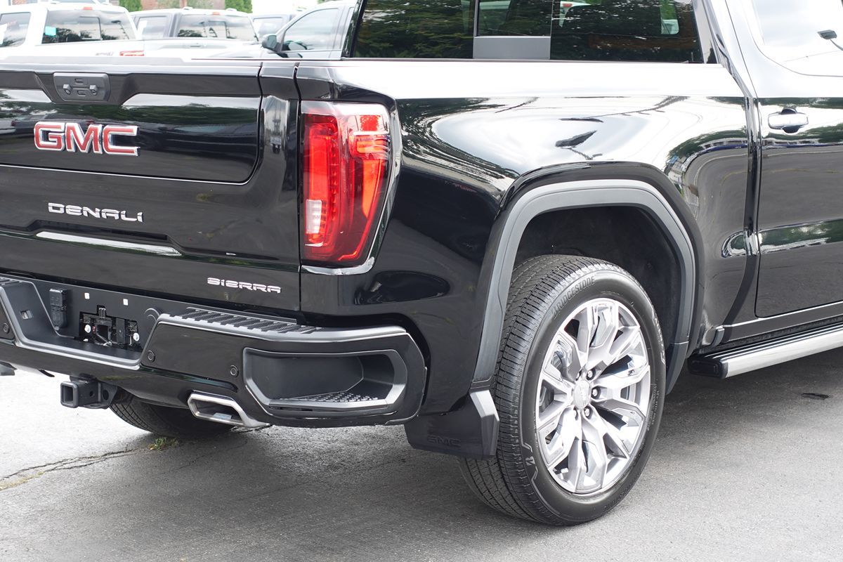Photo 12 of this GMC Sierra 1500
