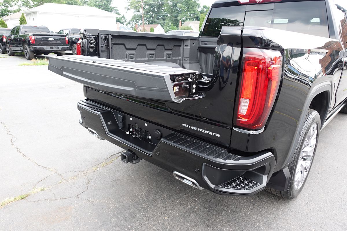 Photo 34 of this GMC Sierra 1500
