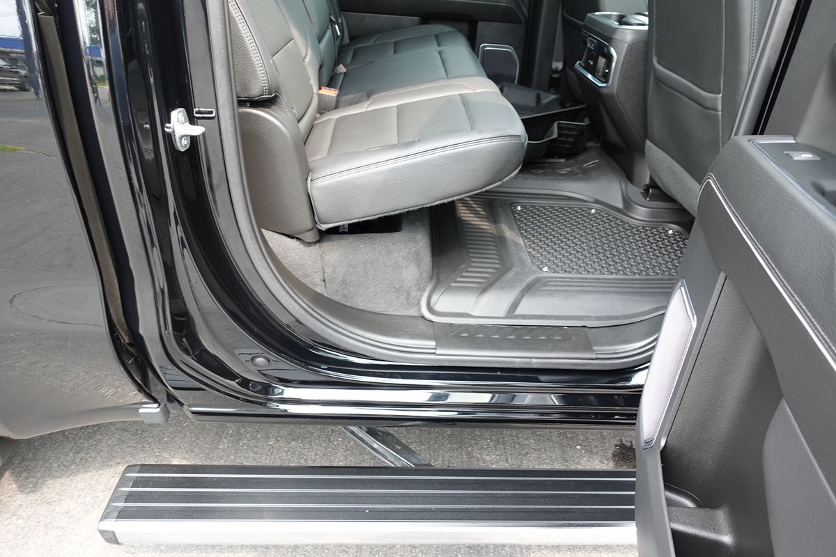 Photo 40 of this GMC Sierra 1500